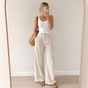 Minimalist-mirror-selfie-in-a-neutral-setting