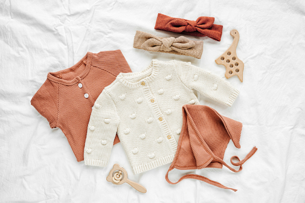 Sweet and Stylish Neutral Baby Girl Clothes on Amazon